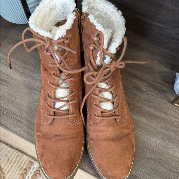 Universal Threads boots - Picture 4 of 5